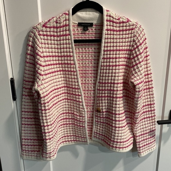 Ann Taylor Pink And White Striped Cardigan EUC - Picture 9 of 11
